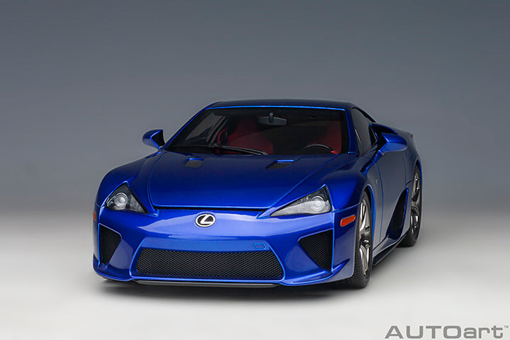 AUTOart 2012 Lexus LFA Pearl Blue 1:18