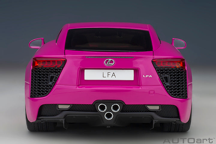 AUTOart 2012 Lexus LFA Passionate Pink 1:18