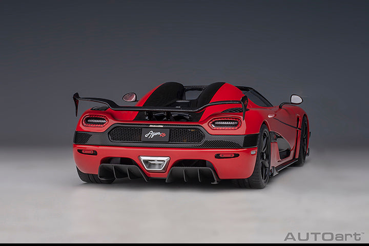 AUTOart Koenigsegg Agera RS Spyder Chili Red & Carbon Black 1:18