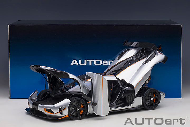 AUTOart Koenigsegg Agera RS Spyder Moon Silver & Carbon Black w/ Orange Accents 1:18