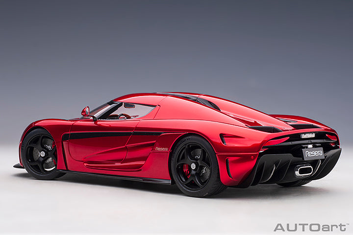 AUTOart Koenigsegg Regera Candy Red 1:18