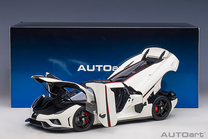 AUTOart Koenigsegg Regera White w/ Carbon Black and Red Accents 1:18