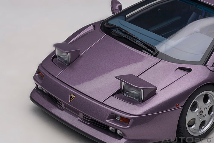 AUTOart 1995 Lamborghini Diablo SE30 Jota Viola Metallic Purple 1:18