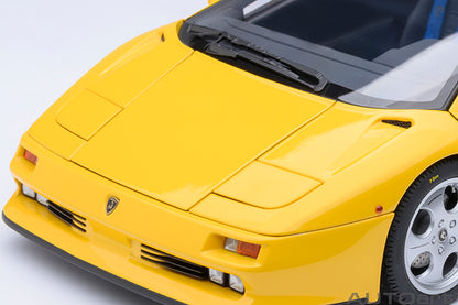 AUTOart 1995 Lamborghini Diablo SE30 Jota Superfly Yellow 1:18