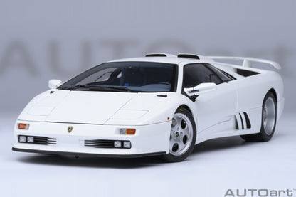 AUTOart 1995 Lamborghini Diablo SE30 Jota Impact White 1:18