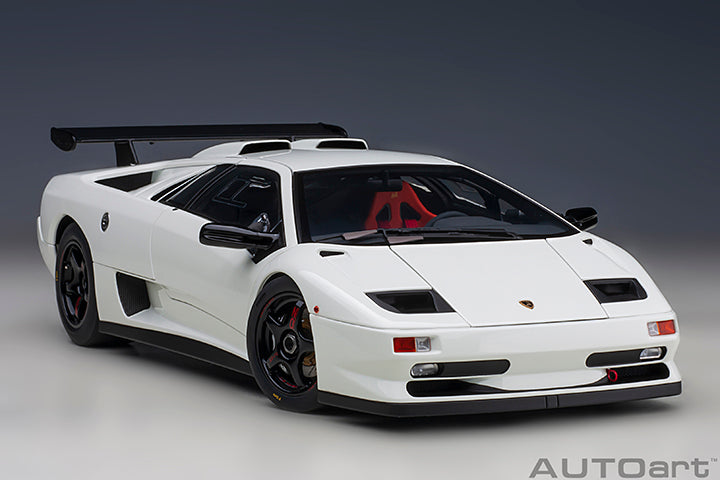 AUTOart Lamborghini Diablo SV-R Impact White 1:18