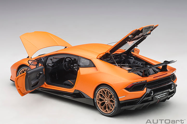 AUTOart Lamborghini Huracan Performante Arancio Anthaeus (Matte Orange) 1:18