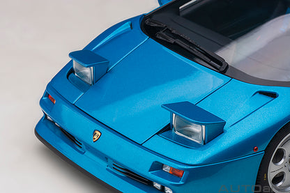 AUTOart 1995 Lamborghini Diablo SE30 Blue Sirena Metallic Blue 1:18