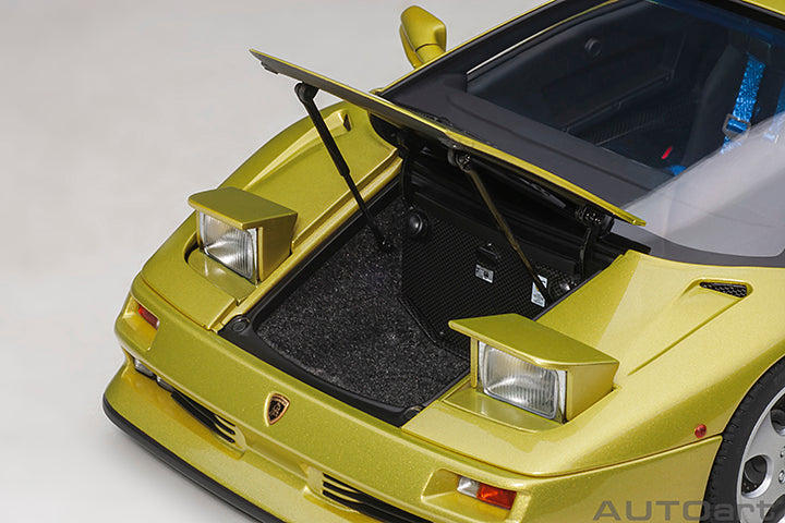 AUTOart 1995 Lamborghini Diablo SE30 Giallo Spyder Metallic Yellow 1:18