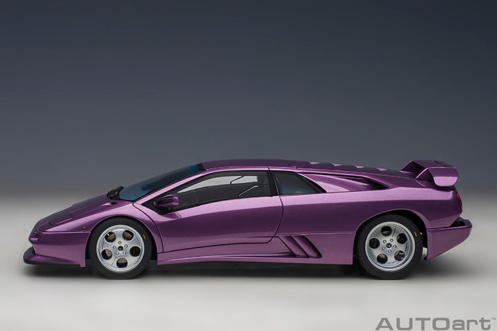 AUTOart 1995 Lamborghini Diablo SE30 Viola SE30 Metallic Purple 1:18