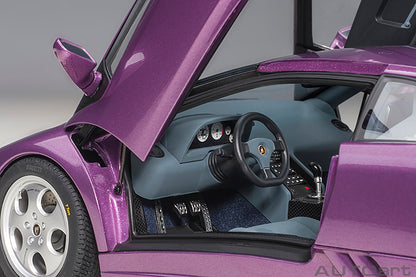 AUTOart 1995 Lamborghini Diablo SE30 Viola SE30 Metallic Purple 1:18