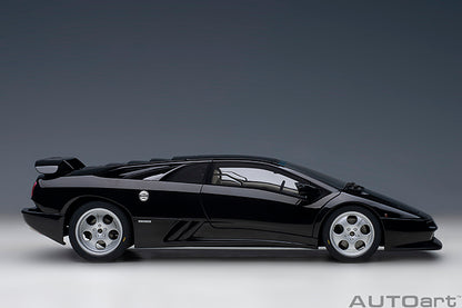 AUTOart 1995 Lamborghini Diablo SE30 Deep Black Metallic 1:18