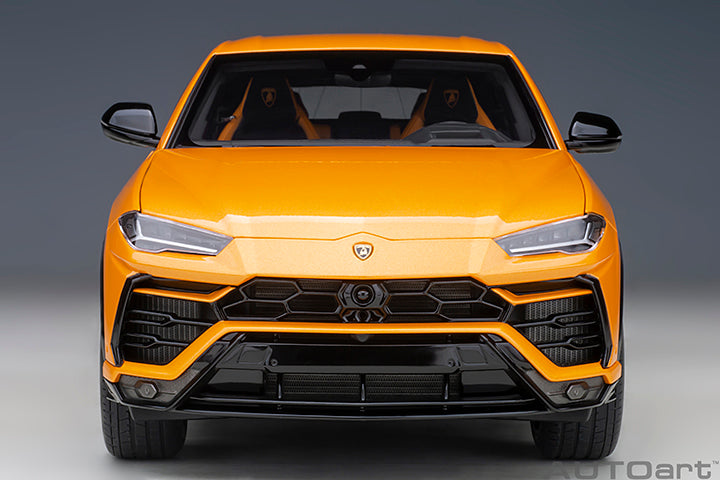 AUTOart Lamborghini Urus Arancio Borealis (Pearl Orange) 1:18