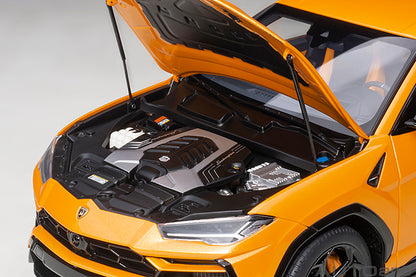 AUTOart Lamborghini Urus Arancio Borealis (Pearl Orange) 1:18