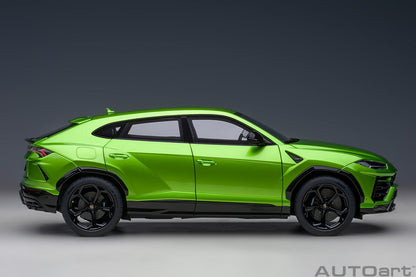 AUTOart Lamborghini Urus Verde Selvans (Pearl Green) 1:18