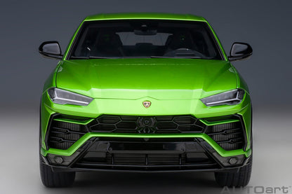 AUTOart Lamborghini Urus Verde Selvans (Pearl Green) 1:18