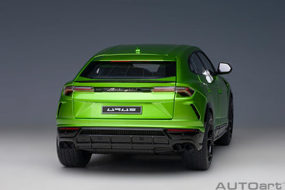 AUTOart Lamborghini Urus Verde Selvans (Pearl Green) 1:18