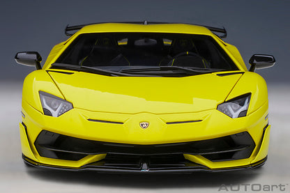 AUTOart Lamborghini Aventador SVJ Giallo Tenerife (Pearl Yellow) 1:18