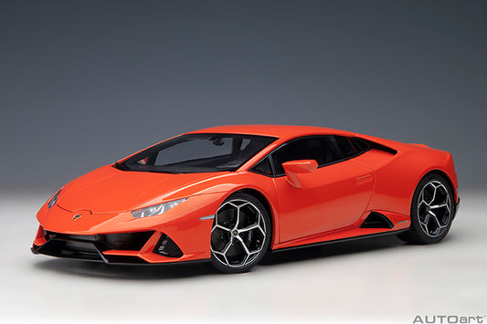 AUTOart 2018 Lamborghini Huracan EVO Arancio Xanto (Golden Orange) 1:18