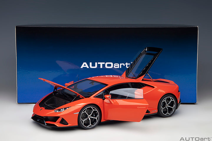 AUTOart 2018 Lamborghini Huracan EVO Arancio Xanto (Golden Orange) 1:18