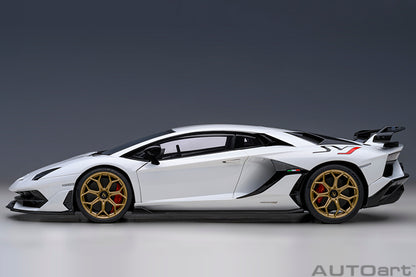 AUTOart 2016 Lamborghini Aventador SVJ Bianco Asopo (Pearl White) 1:18