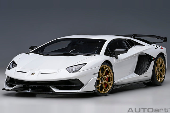 AUTOart 2016 Lamborghini Aventador SVJ Bianco Asopo (Pearl White) 1:18