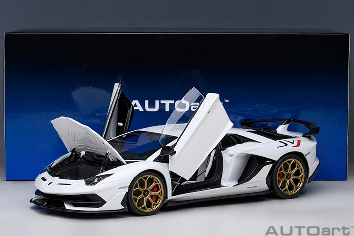 AUTOart 2016 Lamborghini Aventador SVJ Bianco Asopo (Pearl White) 1:18