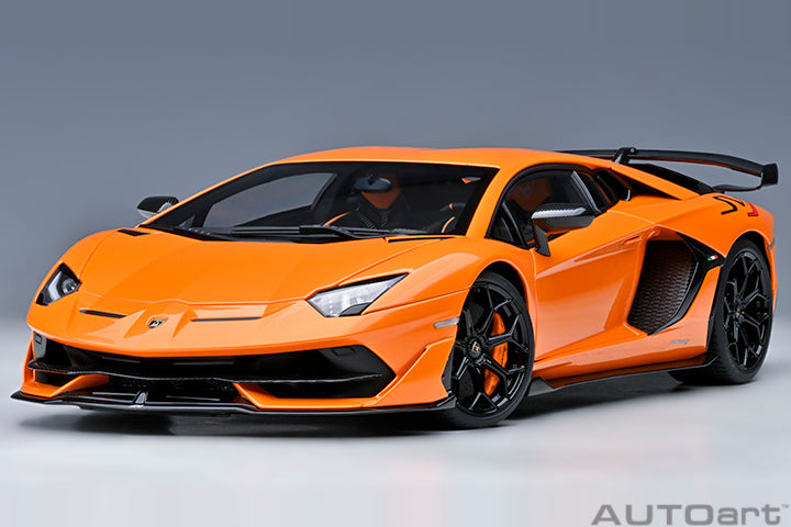 AUTOart 2016 Lamborghini Aventador SVJ Arancio Atlas (Pearl Orange) 1:18