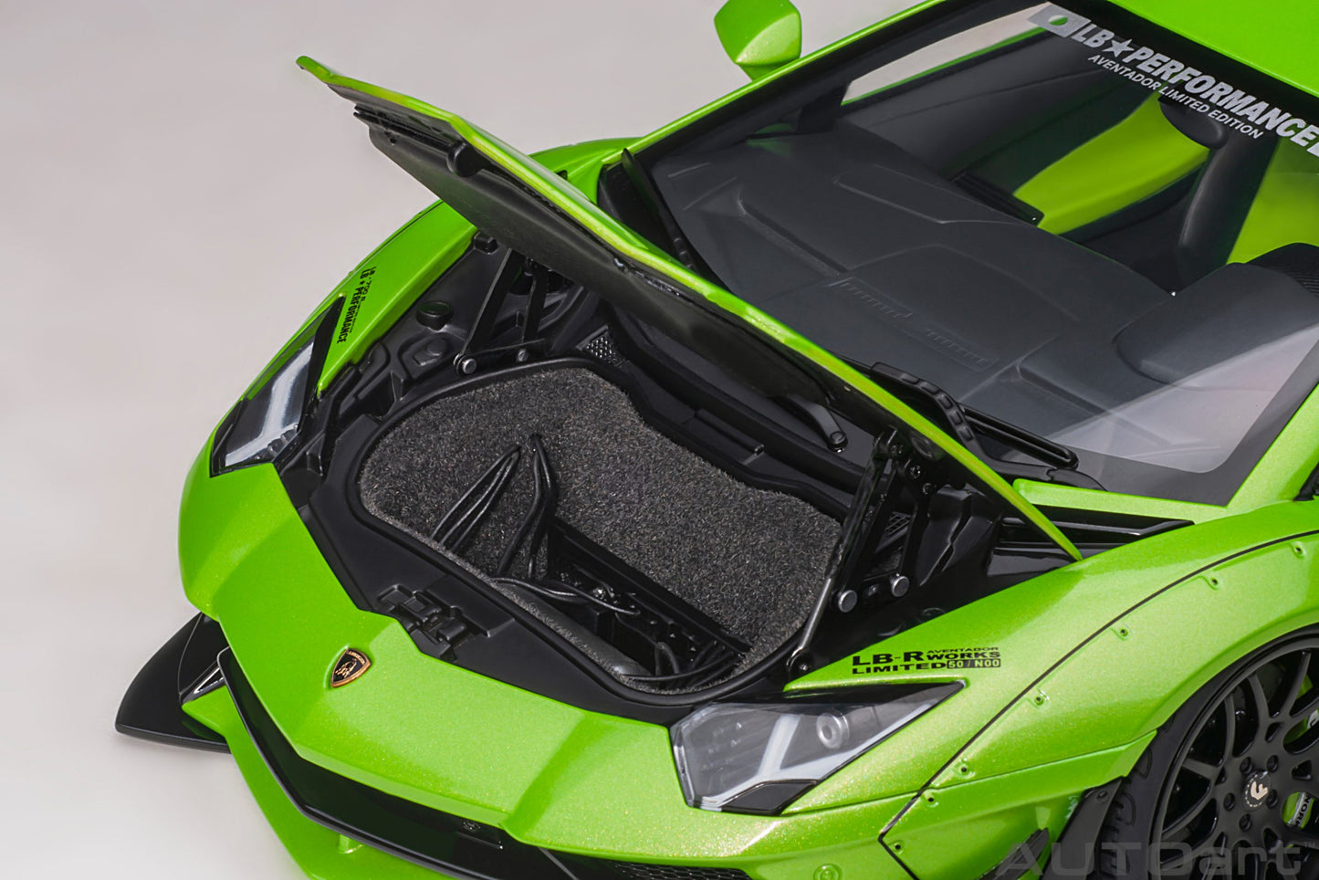 AUTOart Lamborghini Aventador Liberty Walk LB-Works, Limited Edition, Pearl Green 1:18