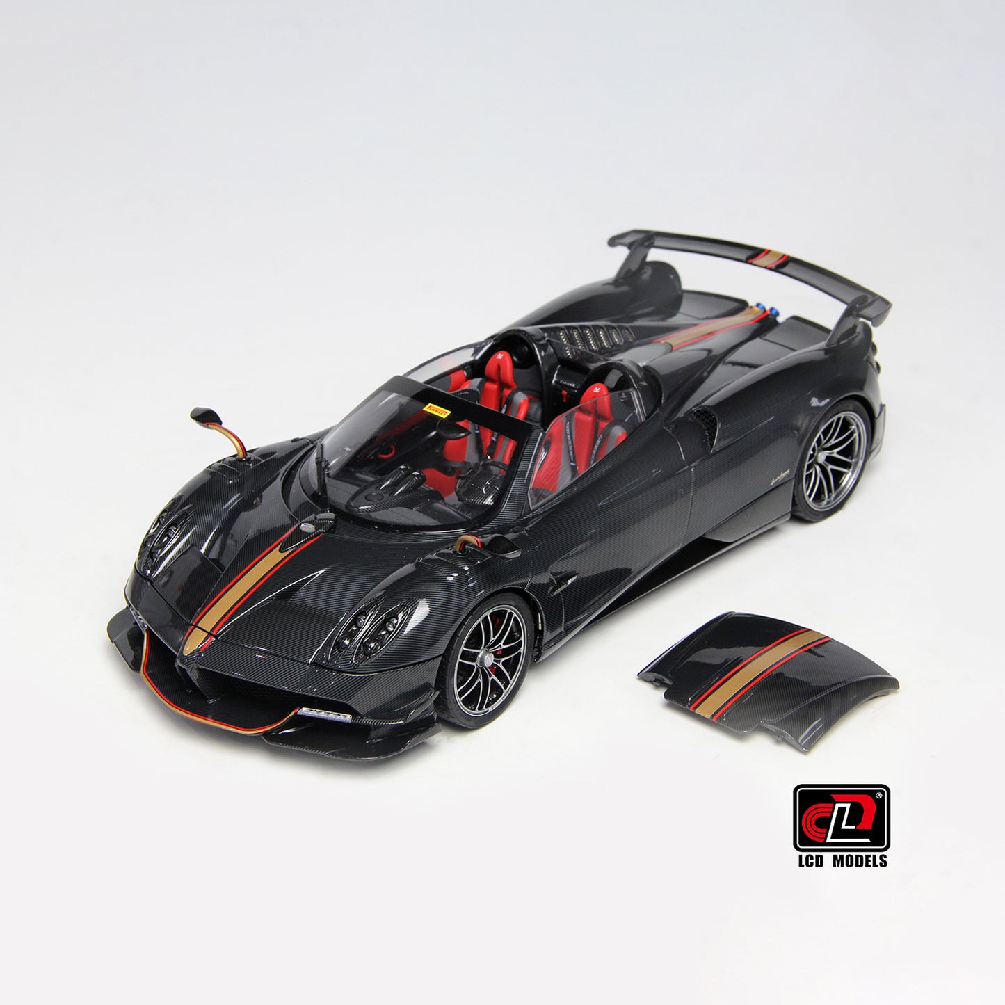 LCD Pagani Huayra Roadster BC Full Carbon Black 1:18