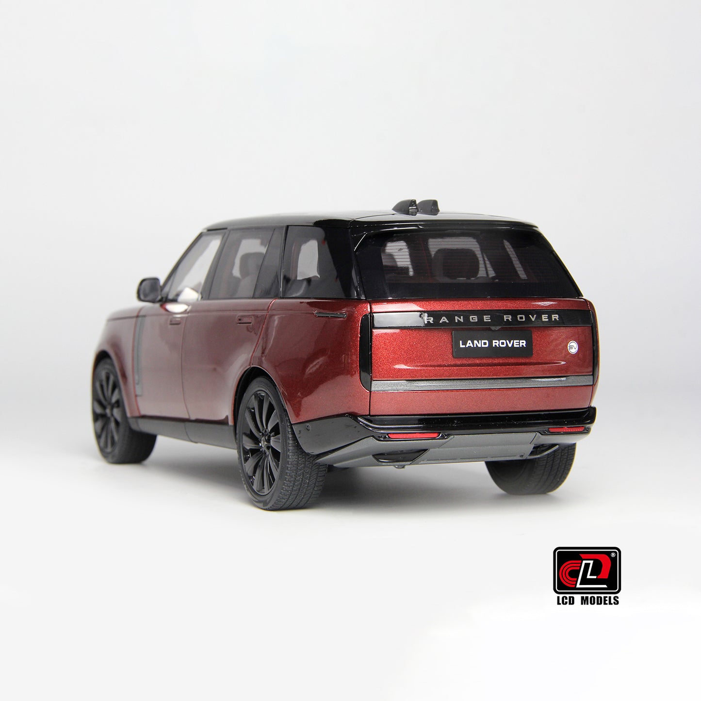 LCD 2022 Land Rover Range Rover SV Red w/ Black Wheels and Accents 1:18