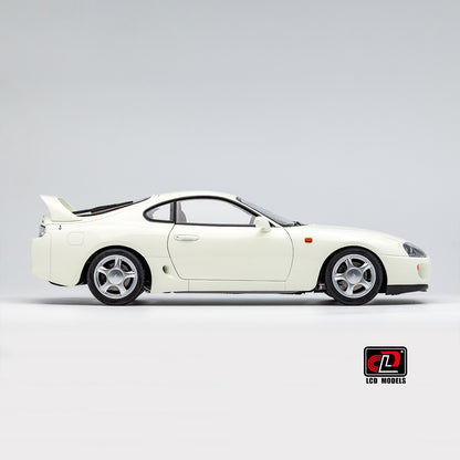 LCD Toyota Supra A80 (White color) *Comes with a lift!!* 1:18