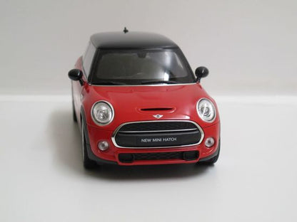 Welly 2015 New Mini Cooper Hatchback Red 1:18