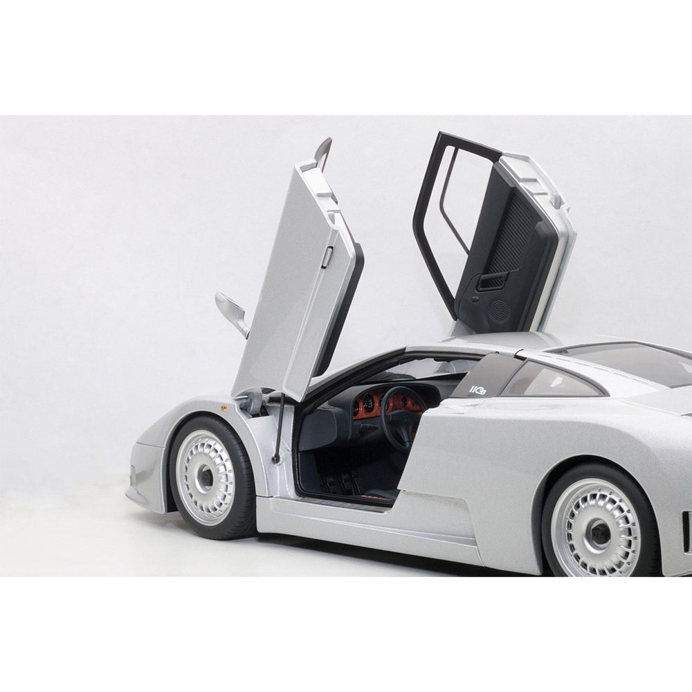 AUTOart Bugatti EB110 GT Silver 1:18