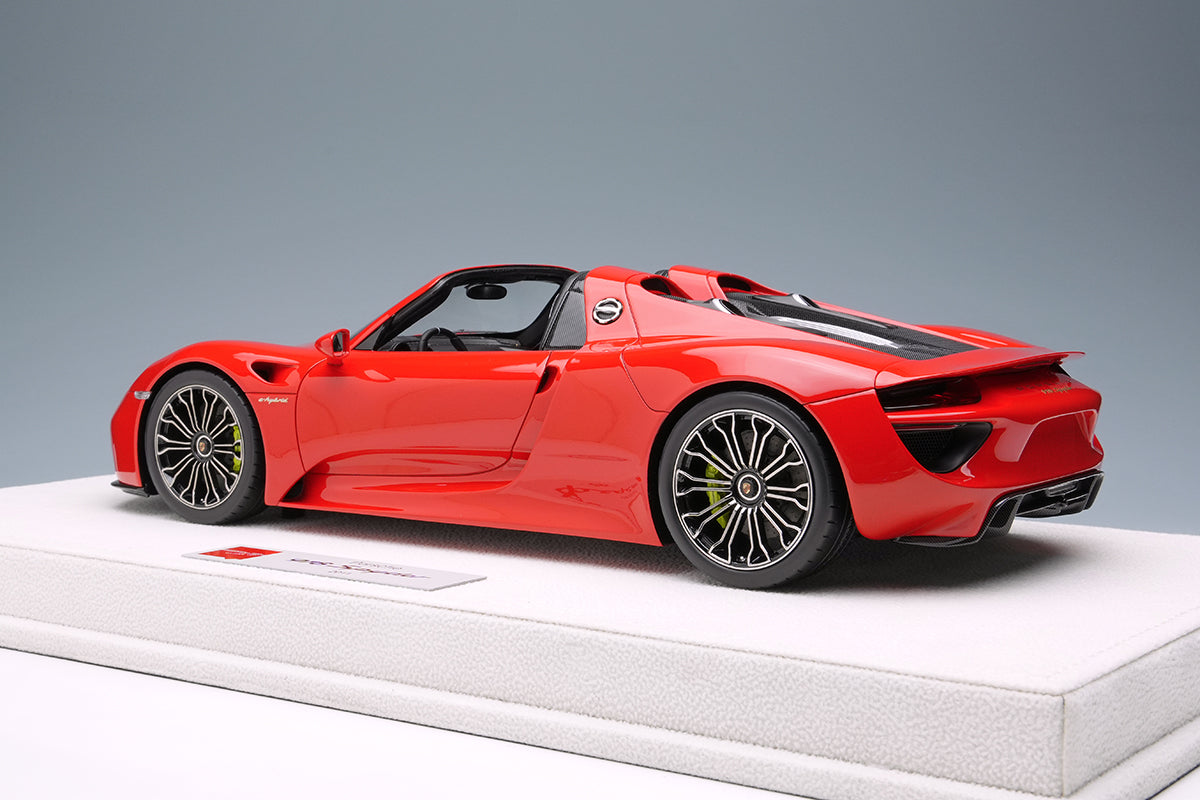 Make Up Co., Ltd / Eidolon 2011 Porsche 918 Spyder Weissach Guards Red WITH DISPLAY 1:18