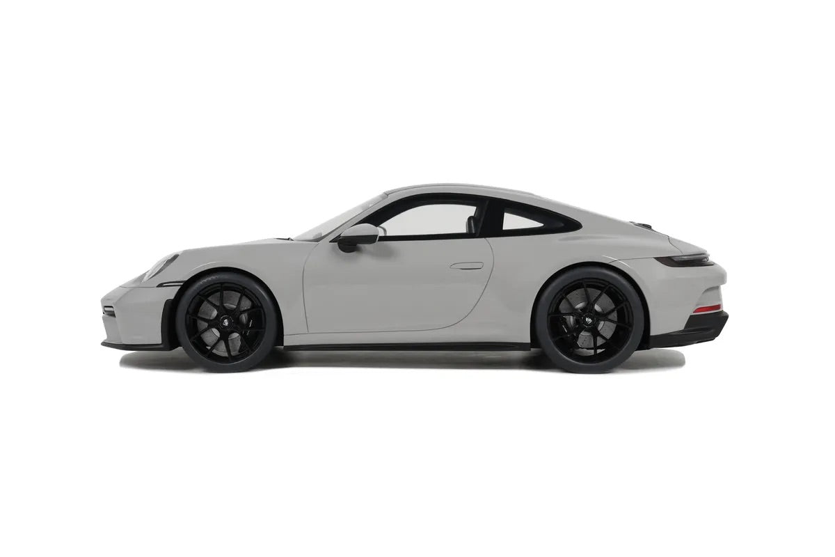 GT Spirit 2022 Porsche 911 992 GT3 Touring Chalk (Crayon) 1:12