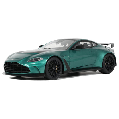 GT Spirit 2023 Aston Martin V12 Vantage Racing Green 1:18 Resin