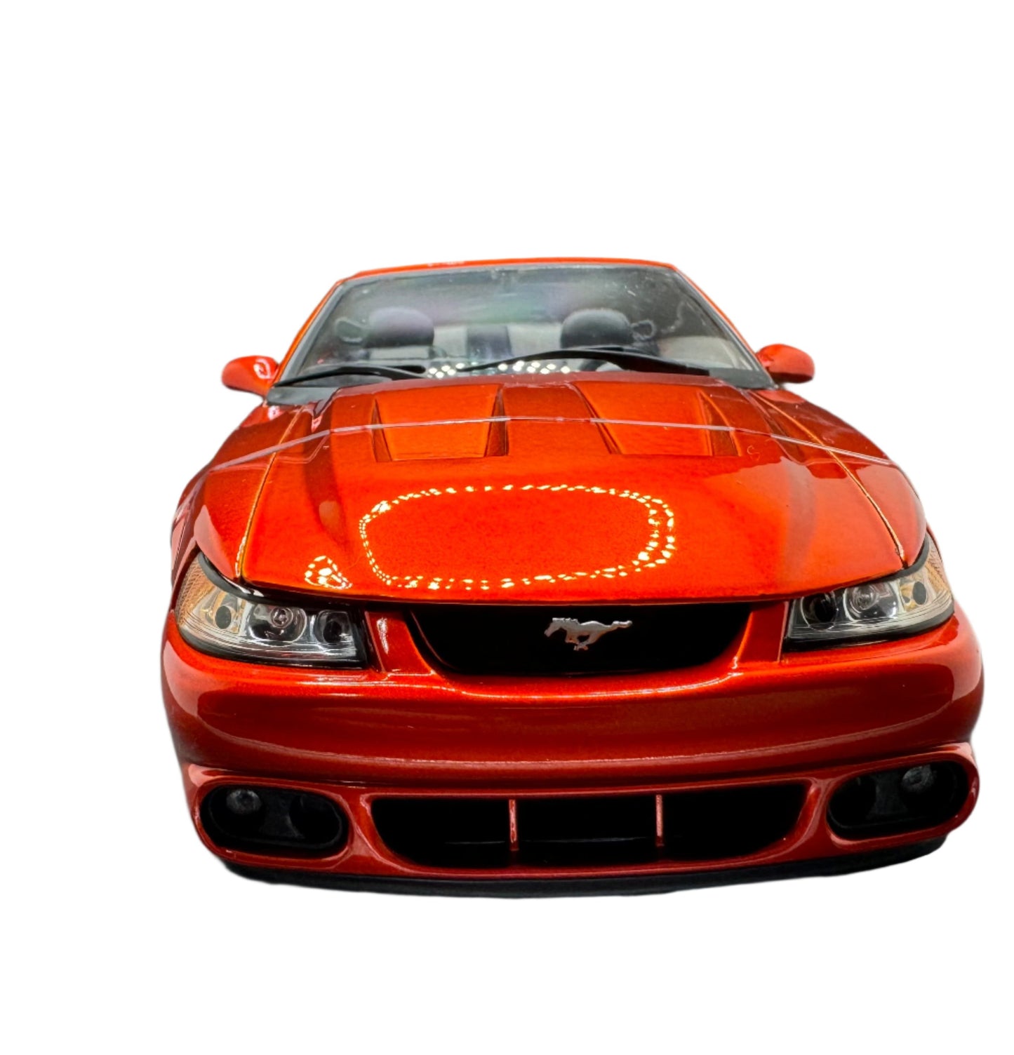 Maisto 2003 Ford SVT Mustang Cobra Convertible Burnt Orange Metallic 1:18