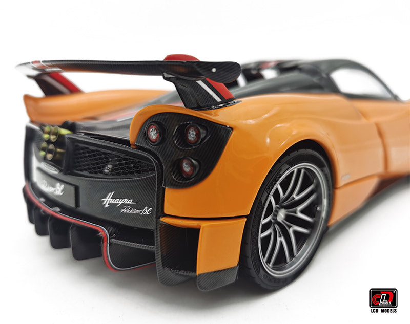 LCD Pagani Huayra BC Roadster Orange & Carbon 1:18