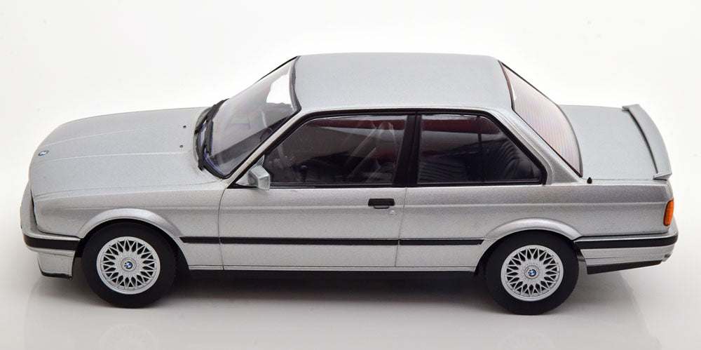 KK-Scale 1987 BMW 325i (e30) Coupe M Package Silver Metallic 1:18