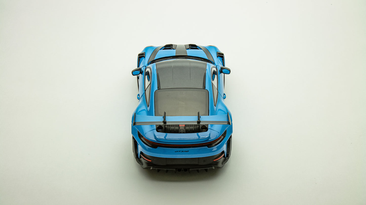 Minichamps 2022 Porsche 911 992 GT3 RS Blue w/ Weissach Package, Dark Silver Wheels  1:18 LIMITED