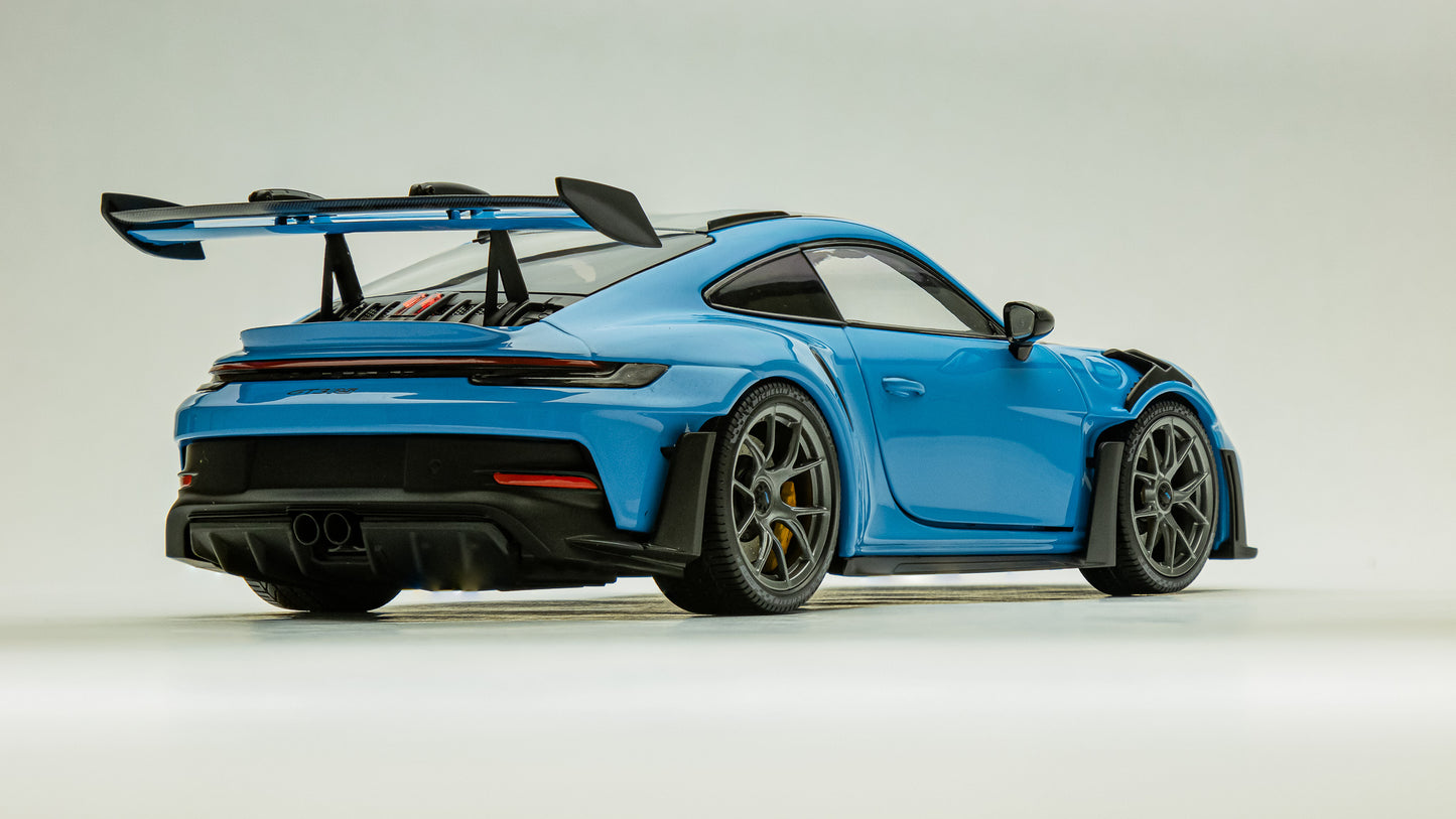 Minichamps 2022 Porsche 911 992 GT3 RS Blue w/ Weissach Package, Dark Silver Wheels  1:18 LIMITED