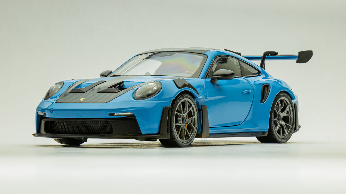 Minichamps 2022 Porsche 911 992 GT3 RS Blue w/ Weissach Package, Dark Silver Wheels  1:18 LIMITED