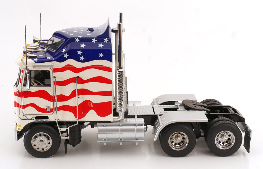 Road Kings 1976 Kenworth K100 Tractor Truck Stars & Stripes Red, White, & Blue 1:18