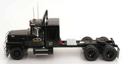 Road Kings 1974 Mack RL700 Tractor Truck R.D. Trucking, Inc Black 1:18