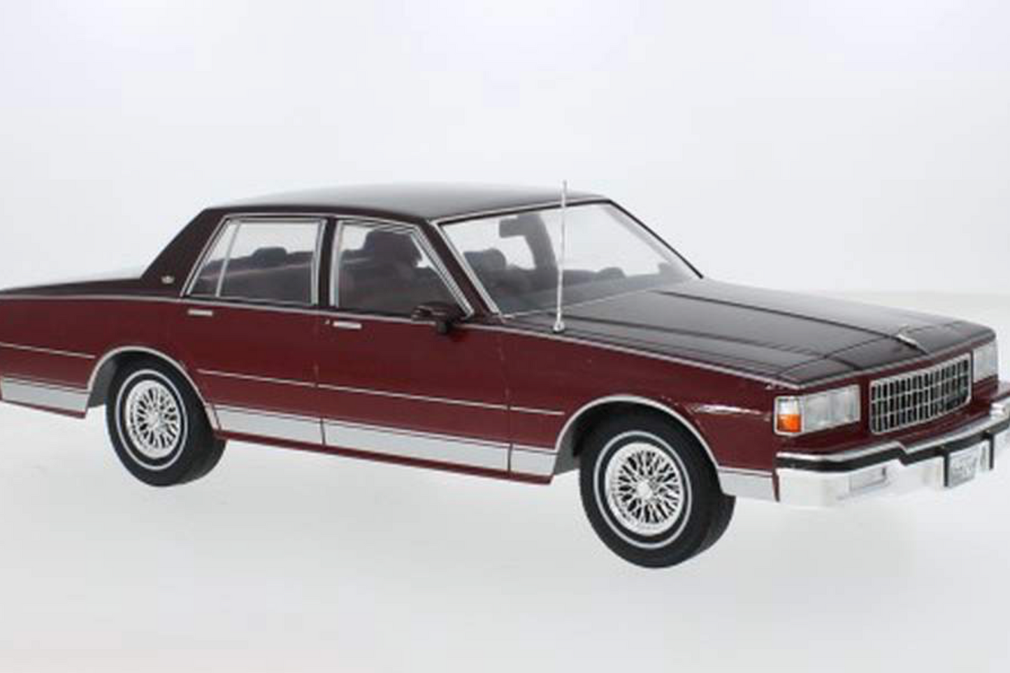 MCG 1987 Chevrolet Caprice Dark Red Metallic 1:18