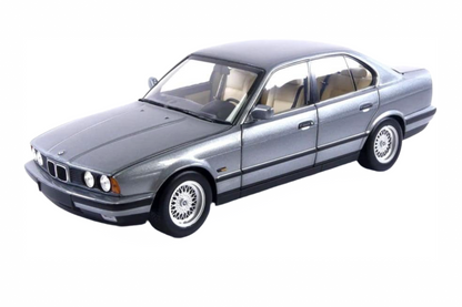 Minichamps 1988 BMW 535i (E34) Sedan Grey Metallic 1:18