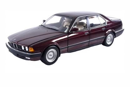 Minichamps 1986 BMW 730i (E32) Sedan Dark Red Metallic 1:18