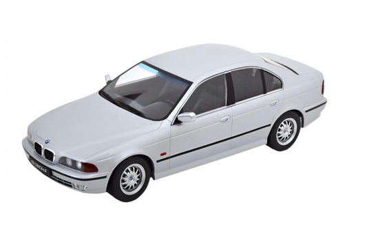 KK-Scale 1995 BMW 530d (e39) Sedan Silver Metallic 1:18