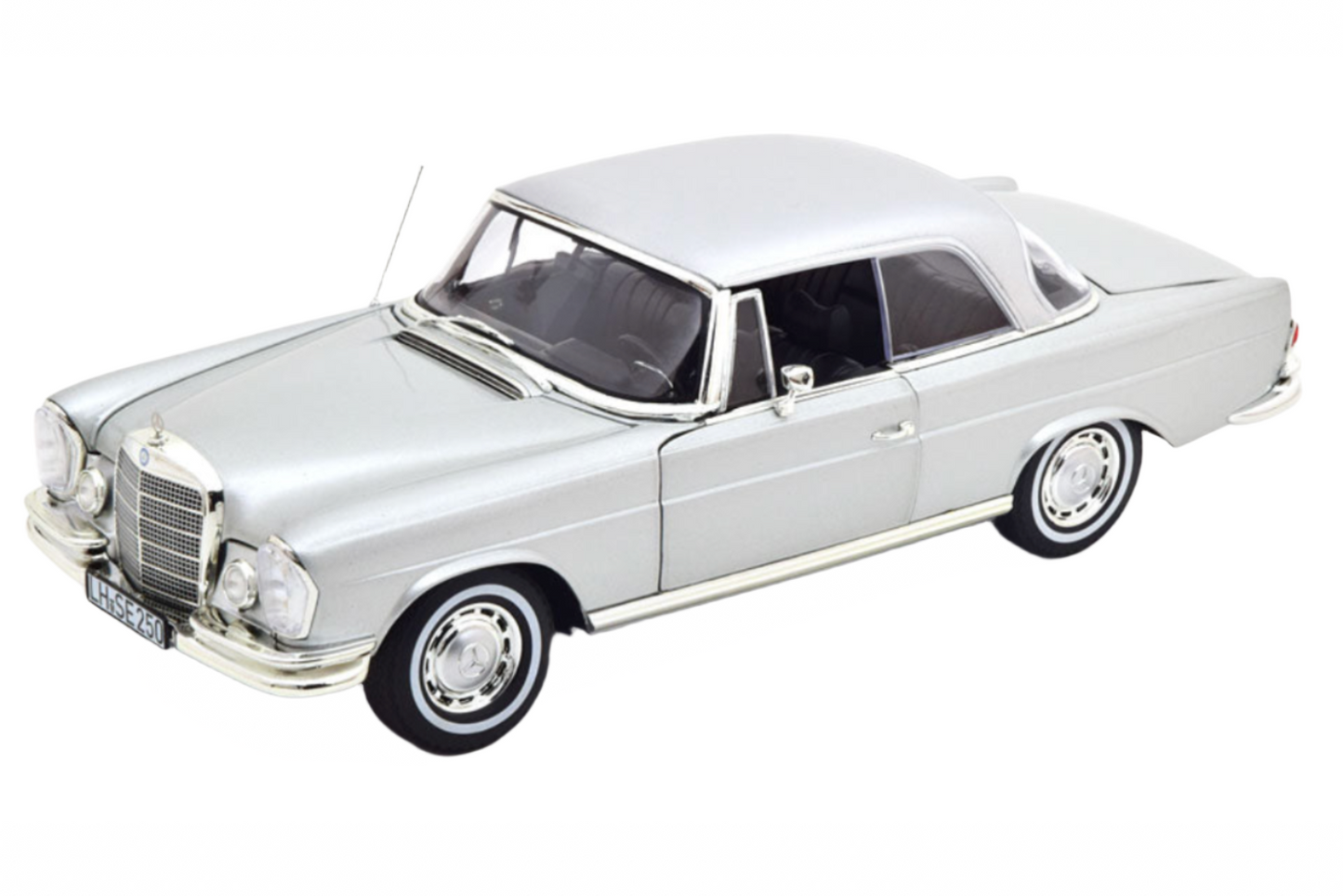 Norev 1969 Mercedes-Benz 250SE S-Class (W111) Coupe Silver 1:18